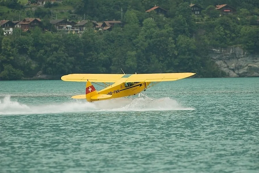 seaplane