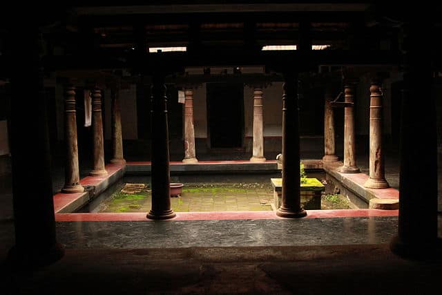 Chazhur Kovilakam Nalukettu Chazhur Kovilakam Nalukettu