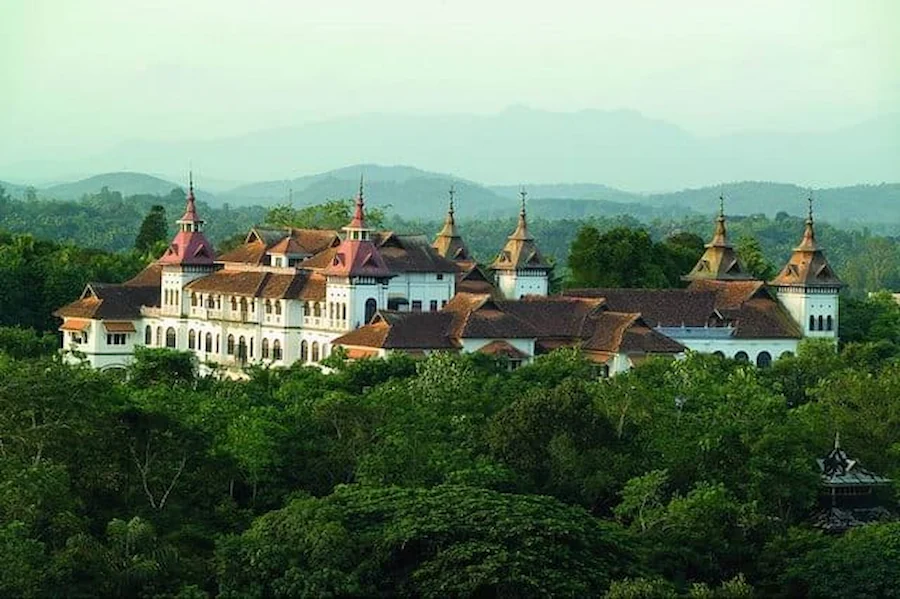 Kowdiar-palace