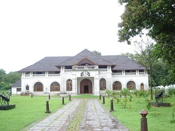 Shakthan Thampuran Palace