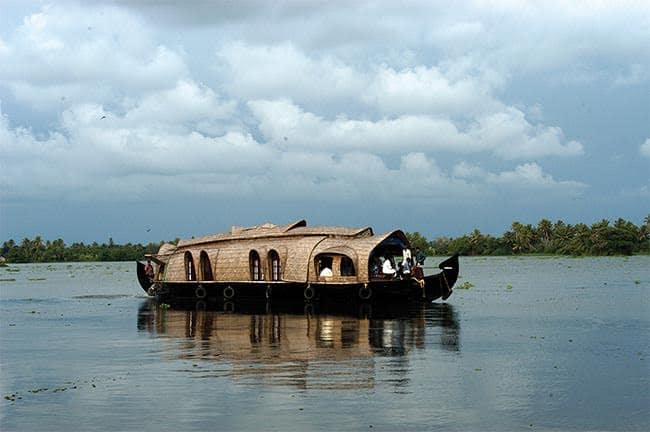 Alleppey Backwater Houseboat