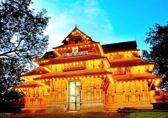 Vadakkumnathan Temple