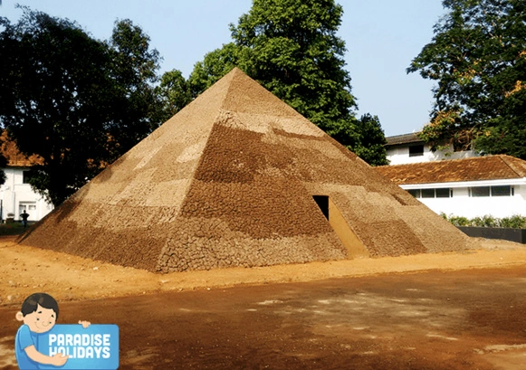 Pyramid of Exiled Poets