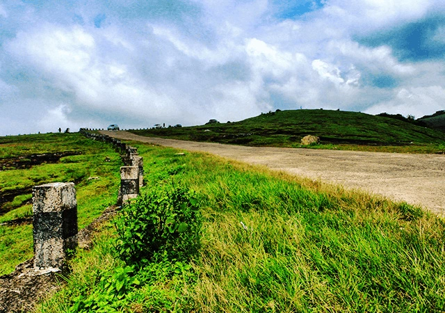 Road to Parunthumpara