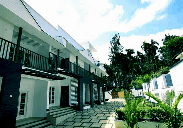 Le Village Holiday Apartments Le Village Holiday Apartments