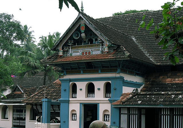 Thazhathangady Juma Masjid