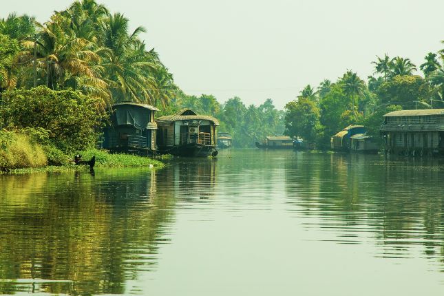 Why You Should Tour Kerala During Monsoon? | Kerala Tour Packages 