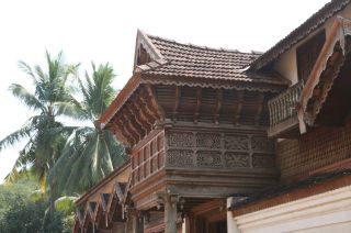 Architecture of Padmanabhapuram Palace - Kerala Tour Packages by Paradise Holidays