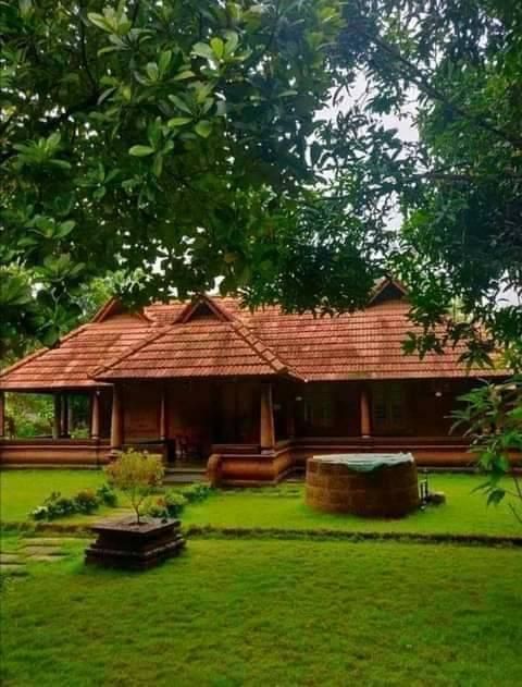 Traditional Kerala homestay near Cochin included in 10 Days Kerala Tour Package