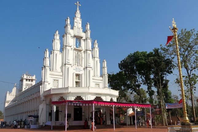 St. Mary’s Forane Church Kerala – Christian pilgrimage destination