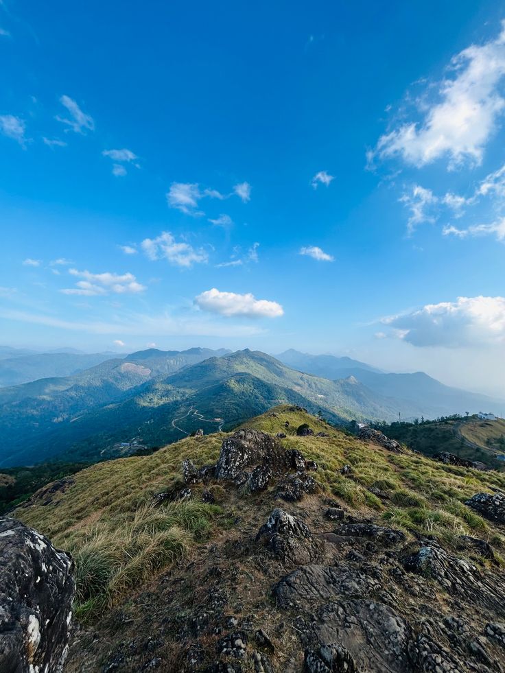 Scenic viewpoint at Ponmudi during cool season