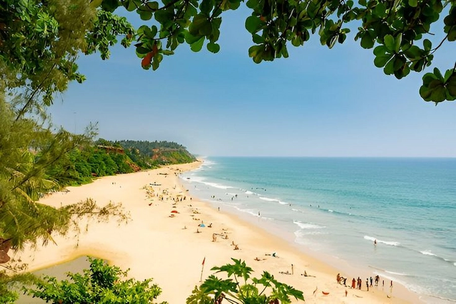 Kerala-beaches-in-summer-scenic-coastal-view