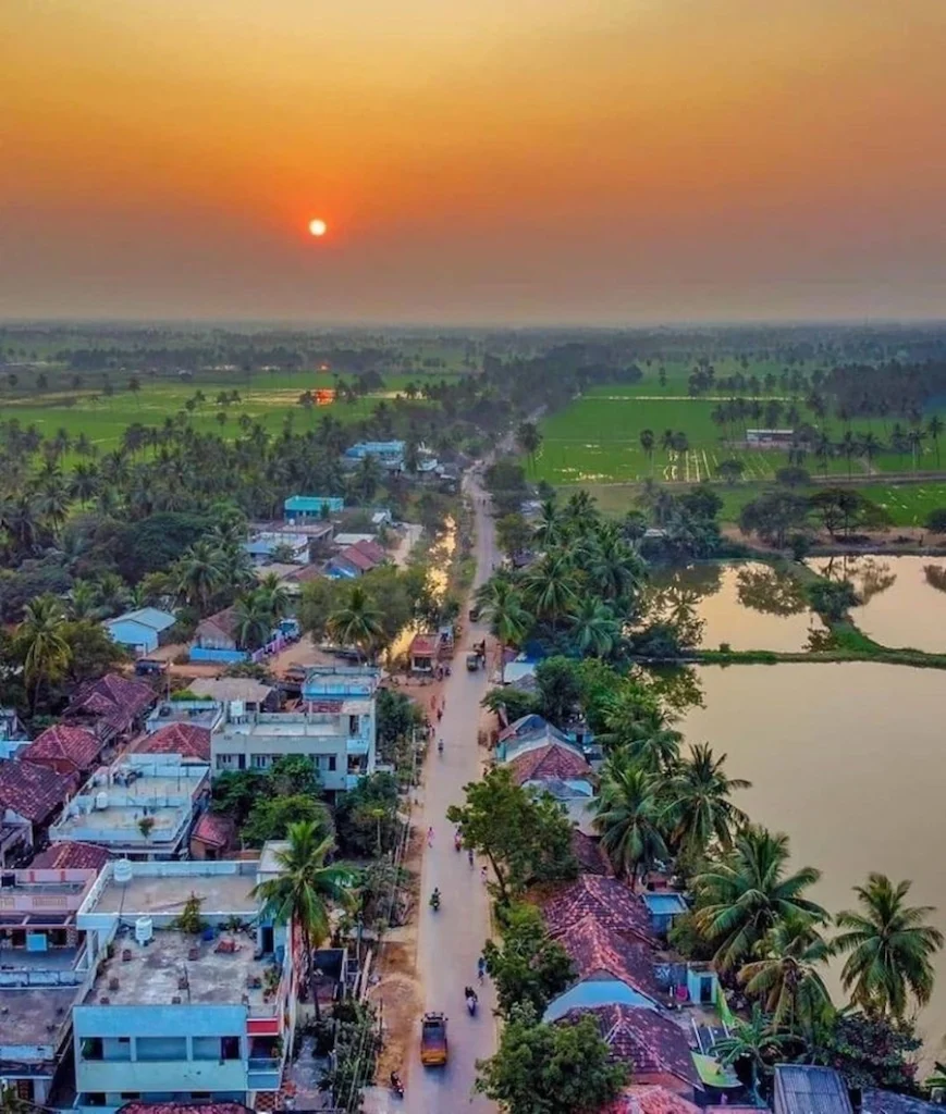 Kerala-travel-mistakes-summer-guide