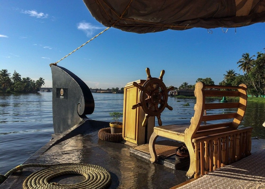 things-to-do-in-Alleppey-in-summer-backwaters1