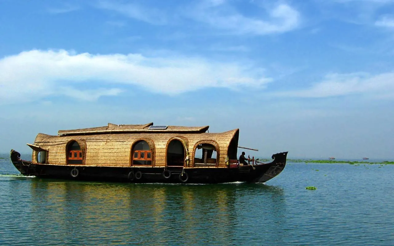 2 Nights / 3 Days Alleppey Itinerary