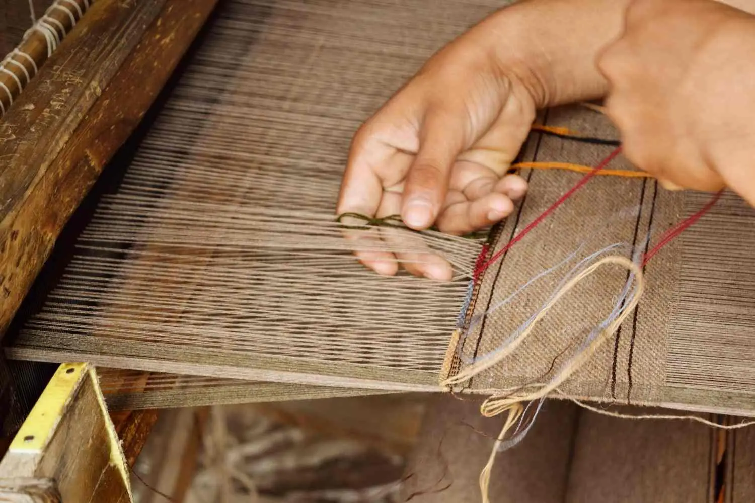 Explore Kannur Handloom Weaving
