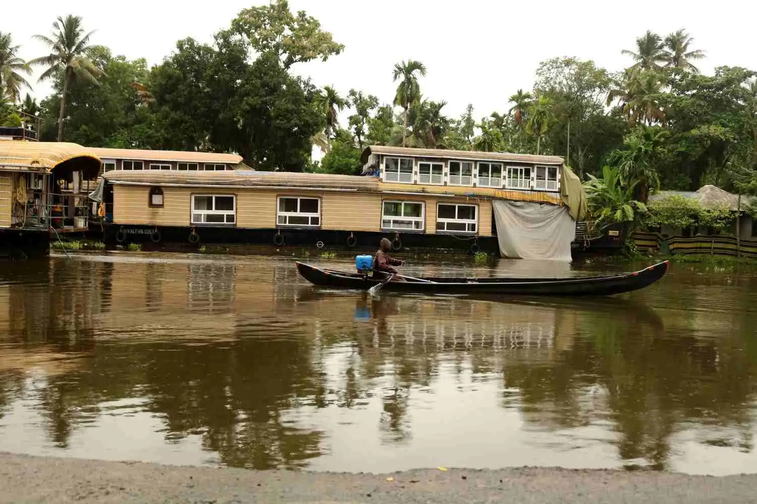 Mararikulam + Alleppey Package
