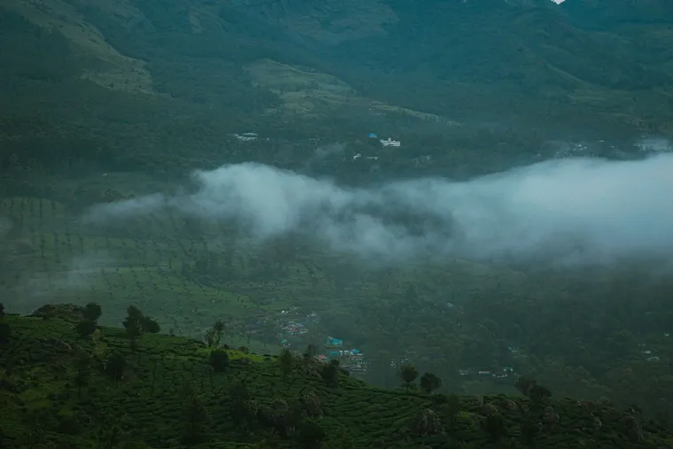 Misty Mountains & Green Valleys