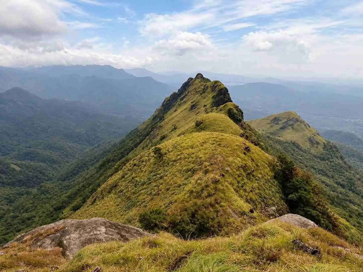 Ponmudi Peak (Varayadumotta)