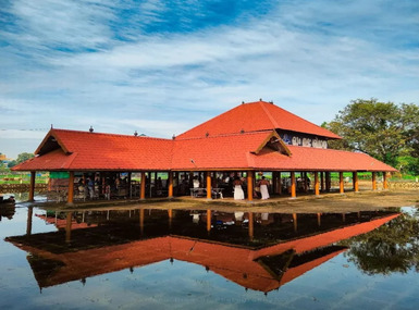 Tuk Tuk Temple Trail Tour in Aluva