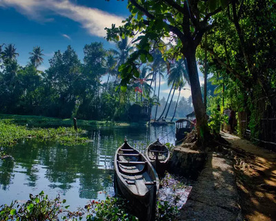 Kerala Facts and Distance